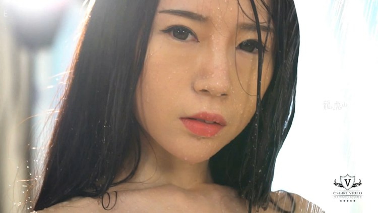 CSgirl(纯涩)劲爆网红写真视频资源摄影师王涛全套 –梦心玥 [1V]