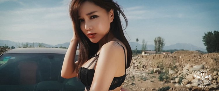 CSgirl(纯涩)劲爆网红写真视频资源摄影师王涛全套 –韩子萱 [1V]